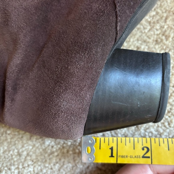 Lucky Brand Size 7.5 Brown Suede Leather Ankle Boots Booties Block Heel - Picture 8 of 8